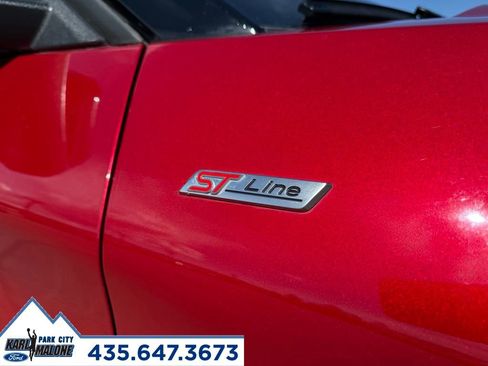 Used 2025 Ford Explorer ST-Line w/ ST-Line Street Pack AWD/4WD image 10