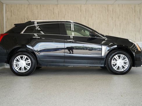 Used 2015 Cadillac SRX Luxury FWD image 6