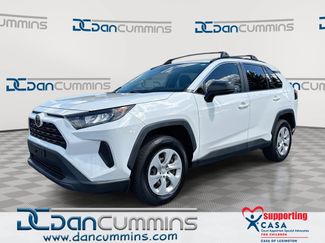 Used 2019 Toyota RAV4 LE AWD/4WD video 1