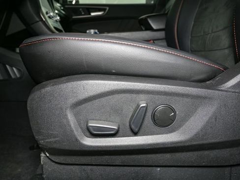 Used 2024 Ford Edge ST-Line AWD/4WD image 35