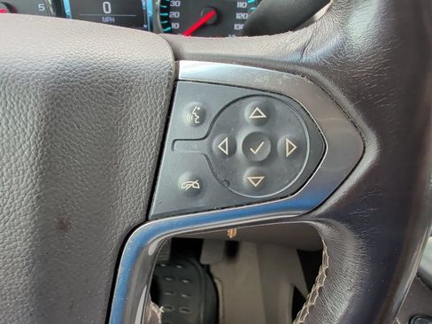 Used 2019 Chevrolet Tahoe LT RWD image 7
