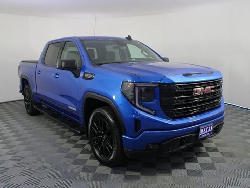Used 2022 GMC Sierra 1500 Elevation image 25