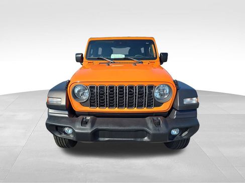 Used 2025 Jeep Wrangler Unlimited Sport AWD/4WD image 10