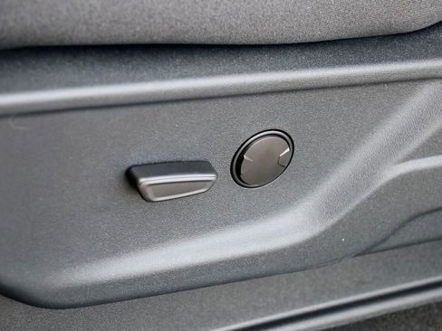 New 2026 Ford F250 XLT w/ XLT Premium Package image 21