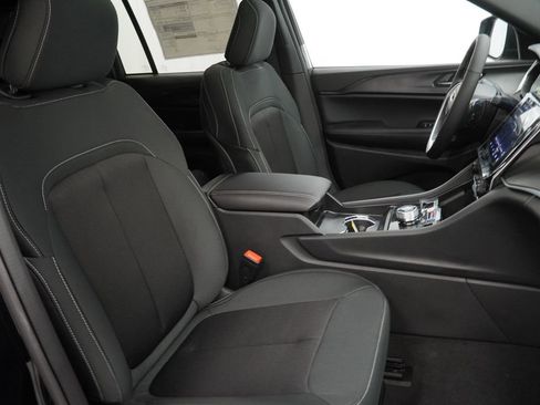 New 2026 Jeep Grand Cherokee Laredo X AWD/4WD image 34
