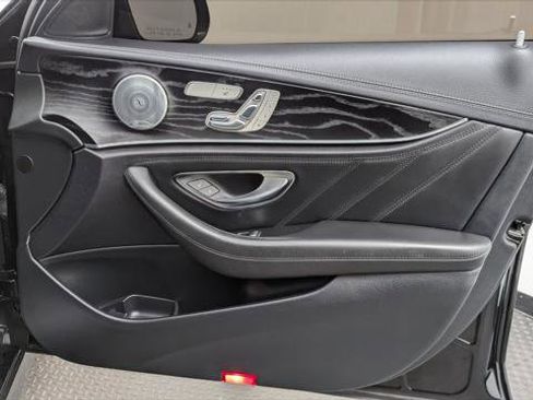 Used 2018 Mercedes-Benz E 43 AMG 4MATIC Sedan image 22