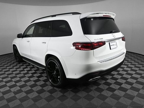 New 2026 Mercedes-Benz GLS 580 4MATIC image 4