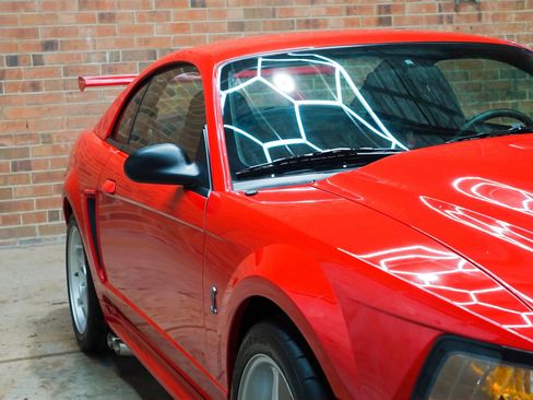 Used 2000 Ford Mustang Cobra RWD image 25