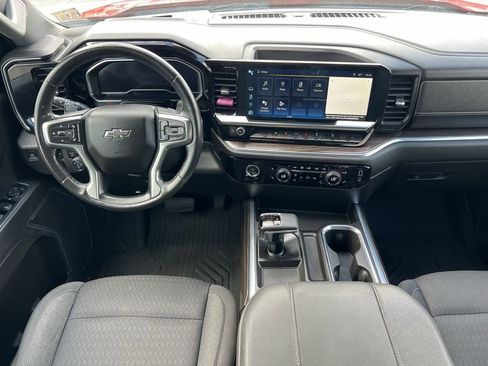 Used 2023 Chevrolet Silverado 1500 RST w/ Z71 Off-Road Package image 2