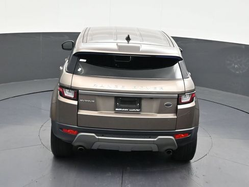 Used 2017 Land Rover Range Rover Evoque SE AWD/4WD image 17