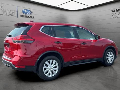 Used 2017 Nissan Rogue S FWD image 4