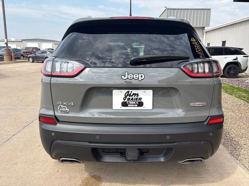 Used 2021 Jeep Cherokee Latitude Lux w/ Sun & Sound Group image 10