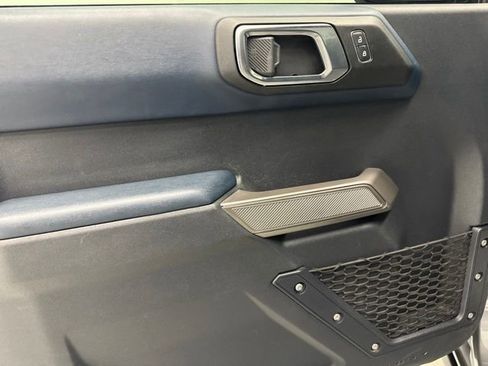 Used 2021 Ford Bronco Outer Banks AWD/4WD image 9