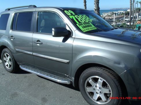 Used 2009 Honda Pilot Touring image 3