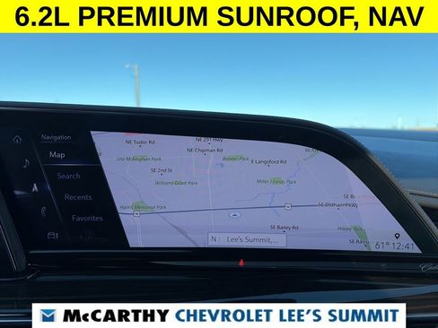 Used 2022 Cadillac Escalade ESV Premium Luxury image 7