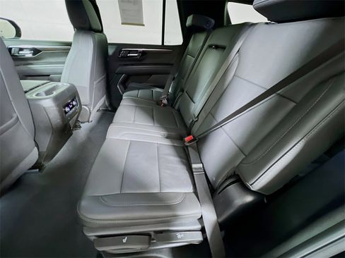 Used 2025 Chevrolet Tahoe Z71 image 21