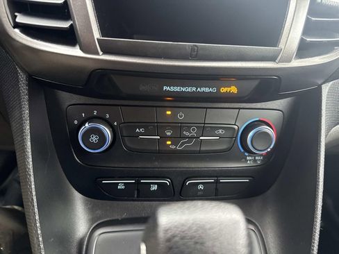 Used 2020 Ford Transit Connect XL FWD image 19