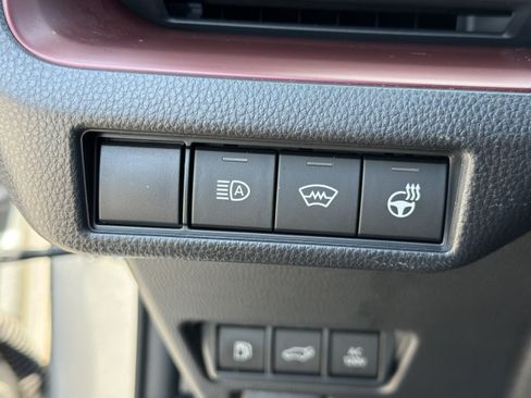 Certified 2024 Toyota Prius Prime Premium w/ Advanced Technology Package FWD image 17