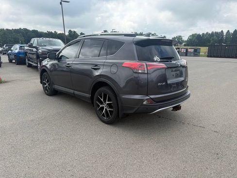 Used 2016 Toyota RAV4 SE w/ Advanced Technology Package AWD/4WD image 8