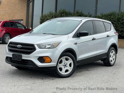Used 2018 Ford Escape S image 24