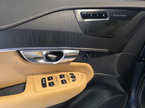 Used 2022 Volvo XC90 T6 Inscription image 31