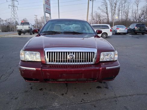 Used 2006 Mercury Grand Marquis LS image 2