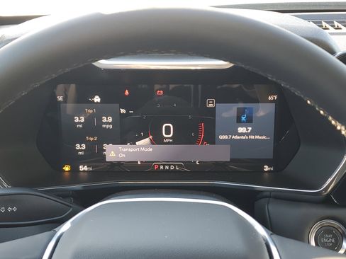 New 2025 GMC Canyon Elevation image 22