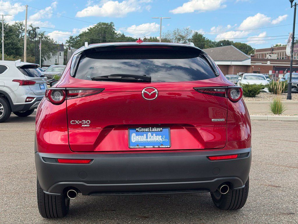 Used 2020 MAZDA CX-30 AWD w/ Premium Package image 4