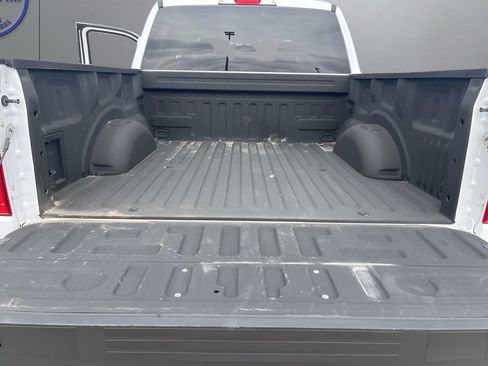Used 2022 Ford F150 XLT w/ Equipment Group 302A High AWD/4WD image 13
