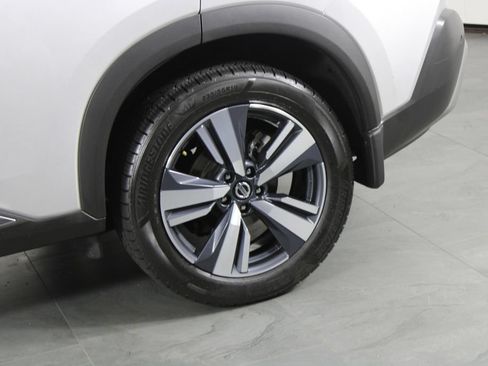 Certified 2021 Nissan Rogue SL FWD image 15