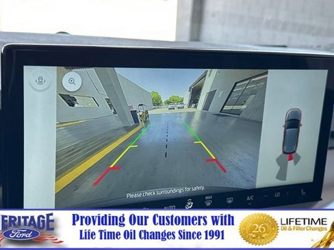 New 2025 Ford Escape SE image 17