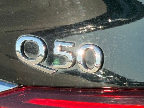 Used 2018 INFINITI Q50 Luxe image 9