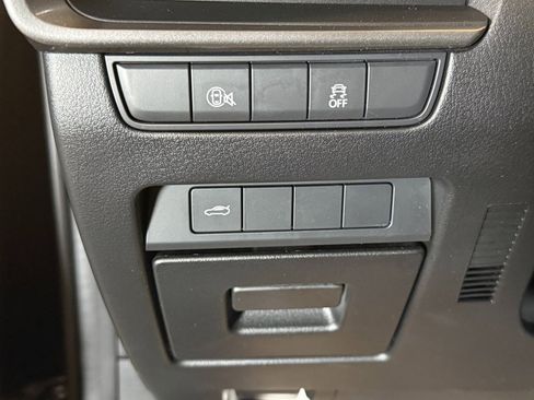 Used 2024 MAZDA MAZDA3 s image 16