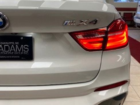 Used 2016 BMW X4 xDrive35i w/ Driver Assistance Package AWD/4WD image 13
