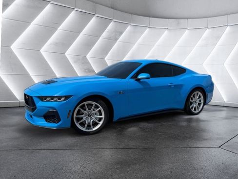 Used 2024 Ford Mustang GT Premium RWD image 3