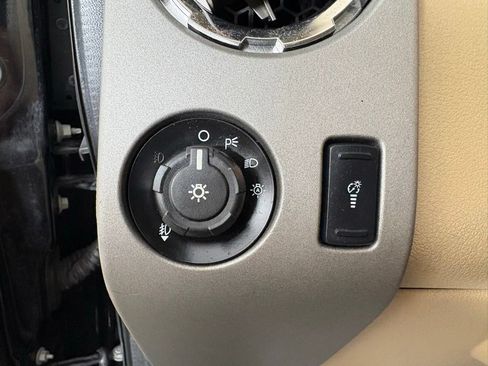 Used 2016 Ford F250 Lariat AWD/4WD image 17