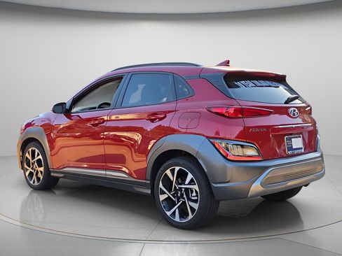 Used 2022 Hyundai Kona Limited AWD/4WD image 6