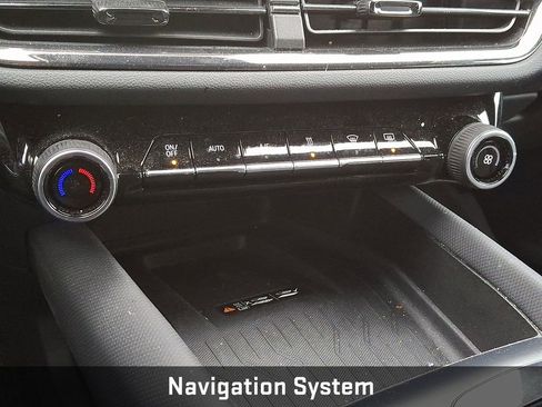 Used 2025 Chevrolet Equinox EV RS image 15