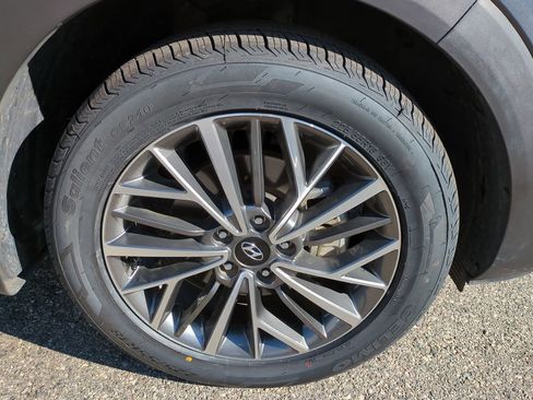 Used 2021 Hyundai Tucson Limited image 11