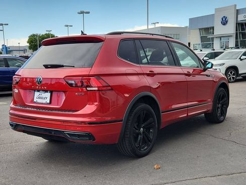 Used 2024 Volkswagen Tiguan SE R-Line w/ MDO Package, Two-Row AWD/4WD image 3