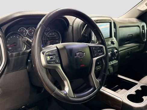 Used 2020 Chevrolet Silverado 1500 LT Trail Boss AWD/4WD image 11