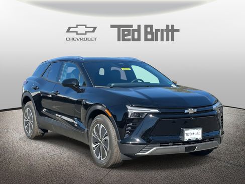 New 2026 Chevrolet Blazer EV LT image 3