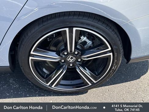 Used 2025 Honda Accord Sport image 29