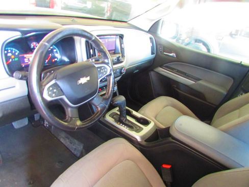 Used 2019 Chevrolet Colorado LT image 19