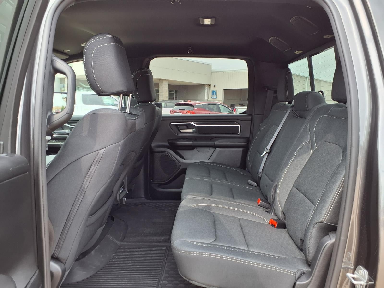 Used 2025 RAM 1500 Big Horn AWD/4WD image 26