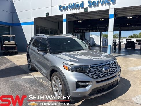 Used 2020 Ford Explorer Platinum w/ Premium Technology Package AWD/4WD image 8
