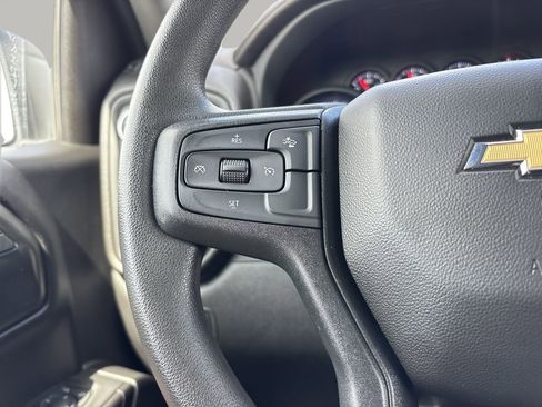 Used 2024 Chevrolet Silverado 1500 Custom image 26