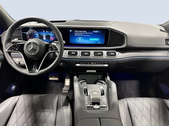 Used 2026 Mercedes-Benz Maybach GLS 600 4MATIC image 12