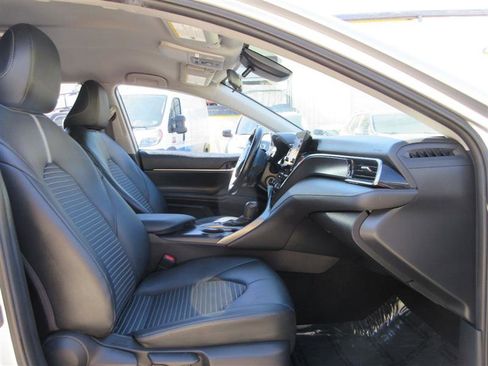 Used 2024 Toyota Camry SE FWD image 28