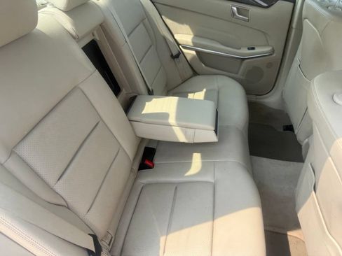 Used 2014 Mercedes-Benz E 350 4MATIC Sedan image 51